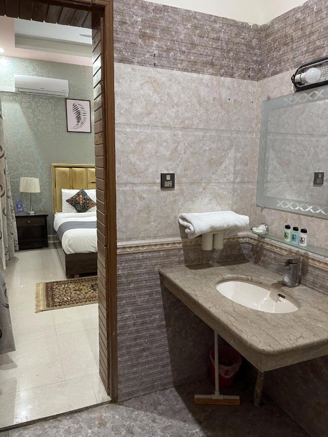 Umda Horizon Hotel Islamabad Bagian luar foto